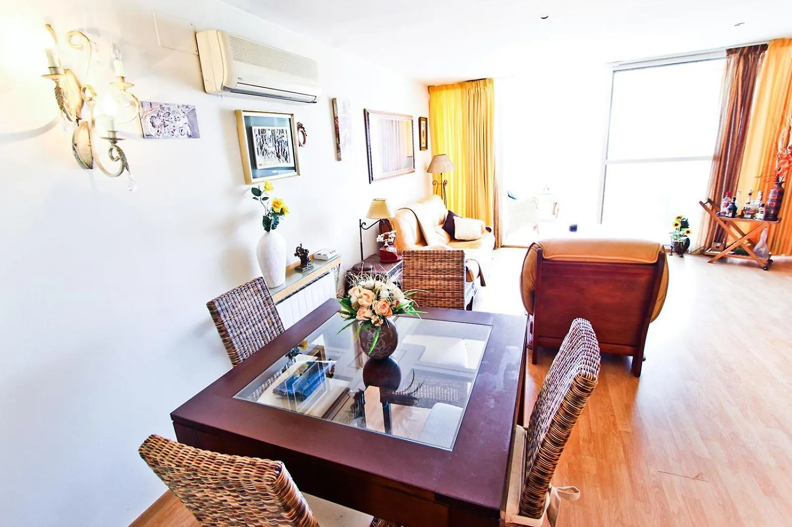 Rubens Planet Apartment 살루